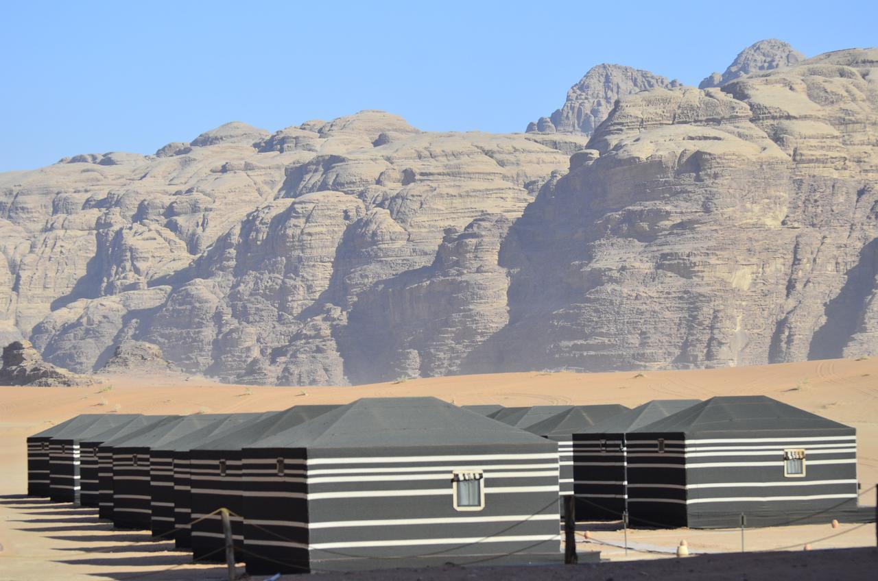 Space Village Luxury Camp Вади-Рам Экстерьер фото